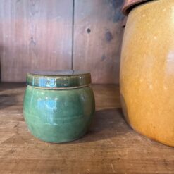 Berit Jade Green blank